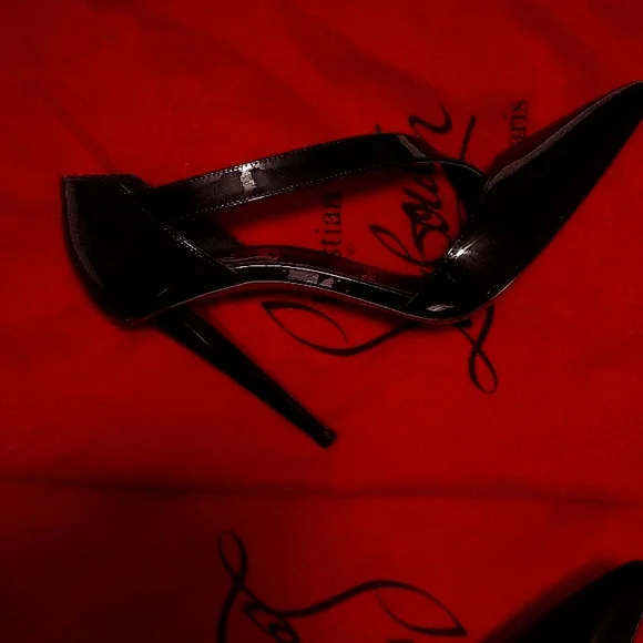 ルブタン　Christian Louboutin　36 1/2 Christian Louboutin | Shoes | Christian Louboutin Size 36 2